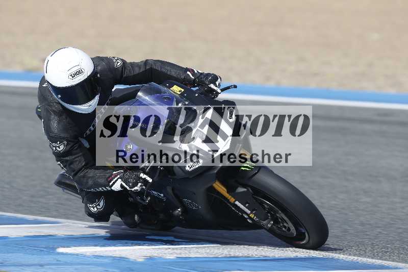 /Archiv-2024/02 29.01.-02.02.2024 Moto Center Thun Jerez/Gruppe schwarz-black/177